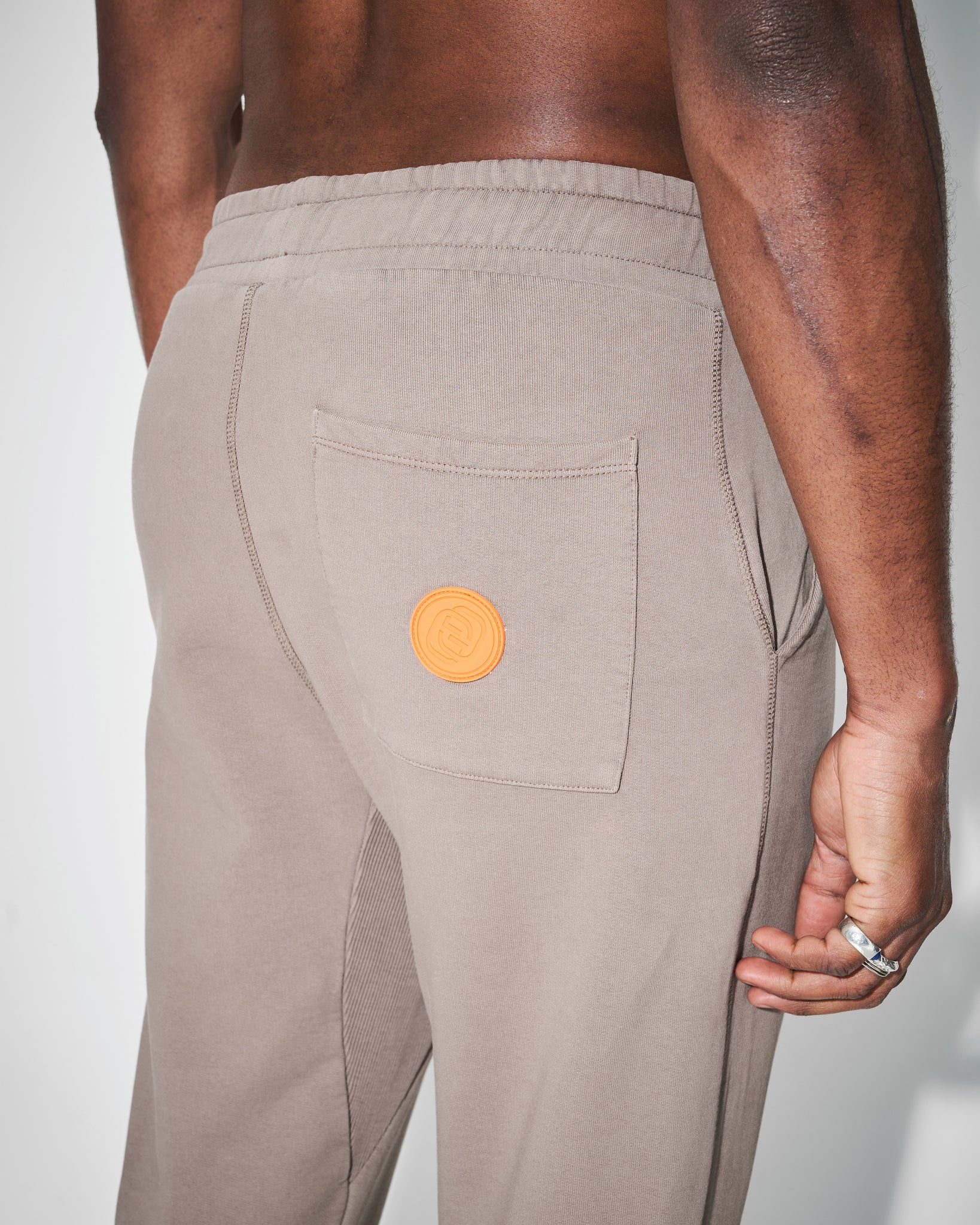 close up of logo on cloud heavyweight joggers